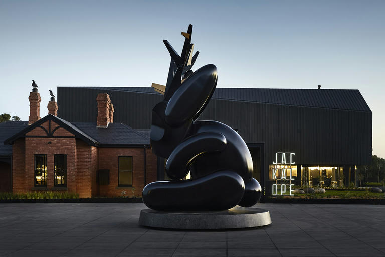 Lap of luxury in Mornington Peninsula with Jackalope