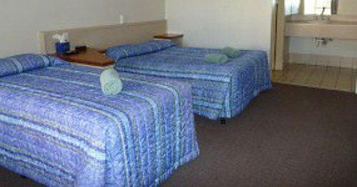 Alice Motor Inn offers good value for money in a peaceful suburban location