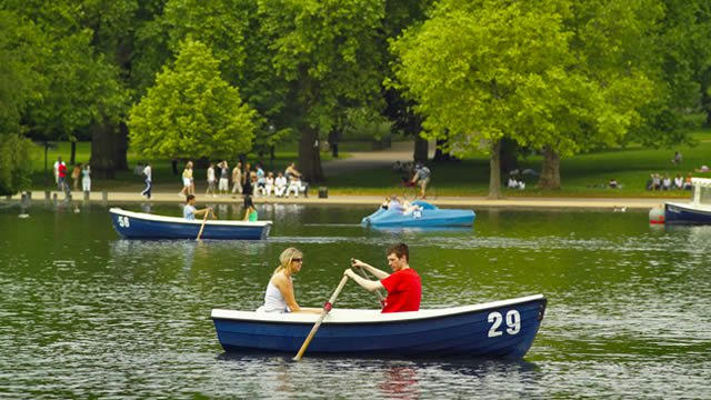Top London spring attractions and things to do