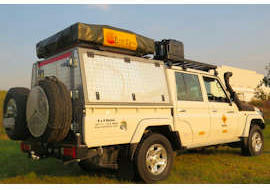 Toyota Land Cruiser 4x4 Equipped - CruC2