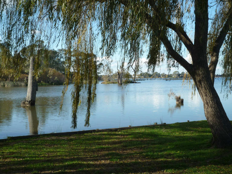 Great driving holidays - Melbourne to Nagambie (Victoria)