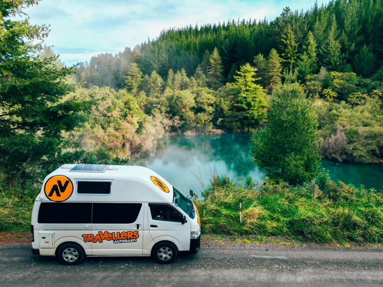 Driving in New Zealand: Rules, Tips and What to Know Before You Go