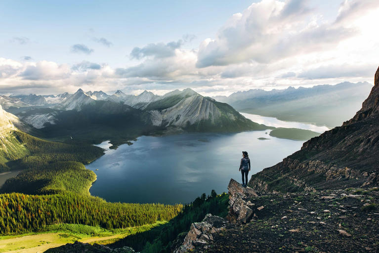 Vancouver to Calgary Road Trip: Campervan Itinerary Through the Canadian Rockies